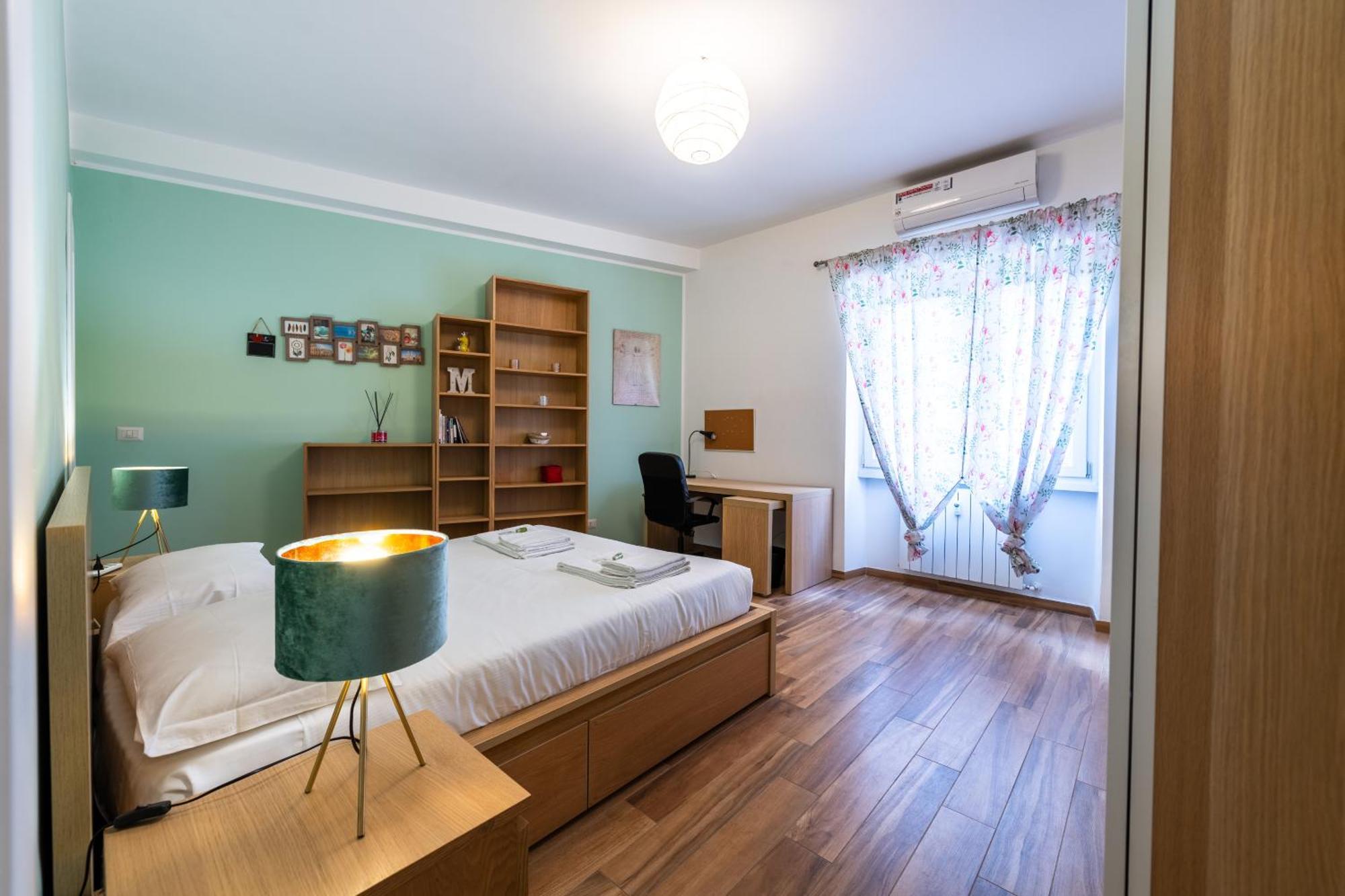 Pigneto Corner Apartment Rome Bagian luar foto